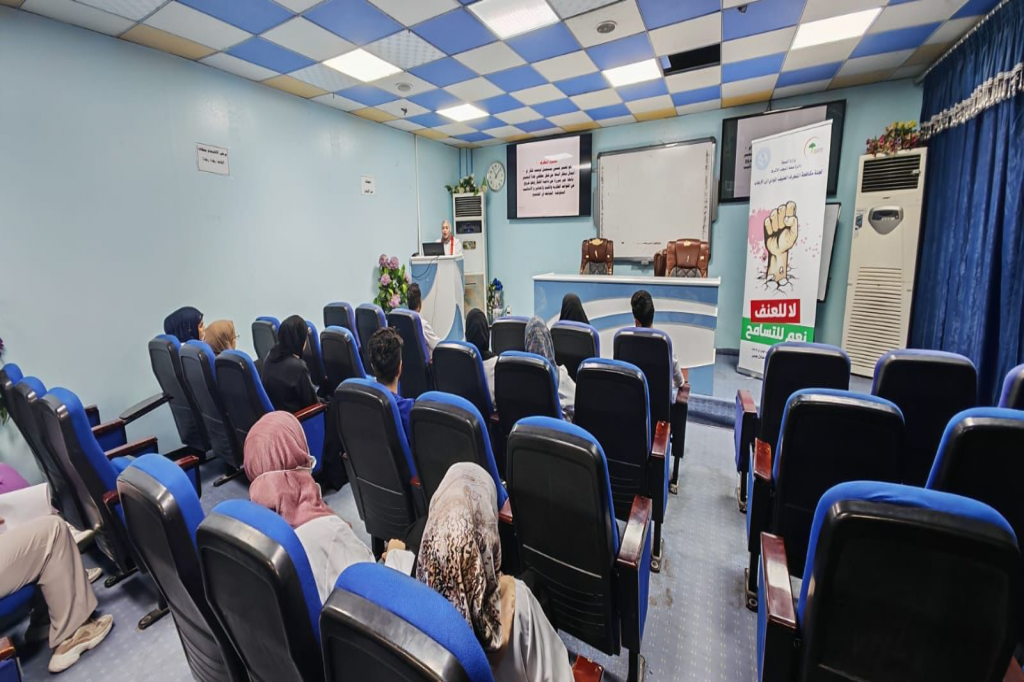 اللجنة الفرعية في النجف الأشرف تقيم ورشة توعوية لملاكات مستشفى الزهراء التعليمي بعنوان"مكافحة التطرف الفكري"