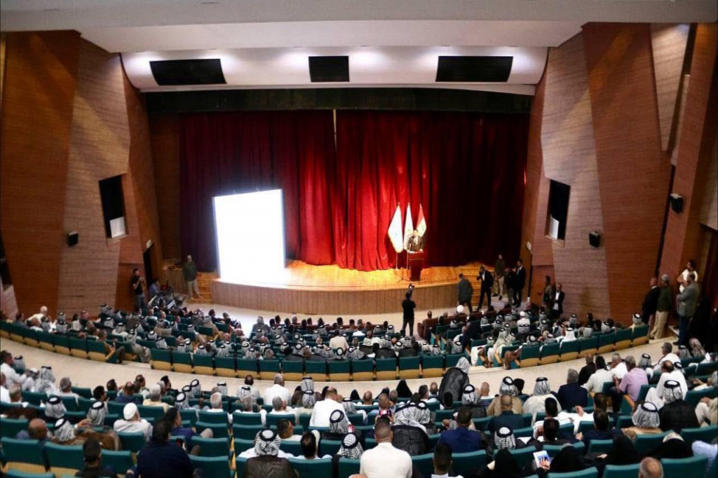 اللجنة الفرعية في النجف الأشرف تقيم مؤتمراً أمنياً وخدمياً تحت شعار "الوقاية من التطرف العنيف - حماية للأمن والسلم المجتمعي"