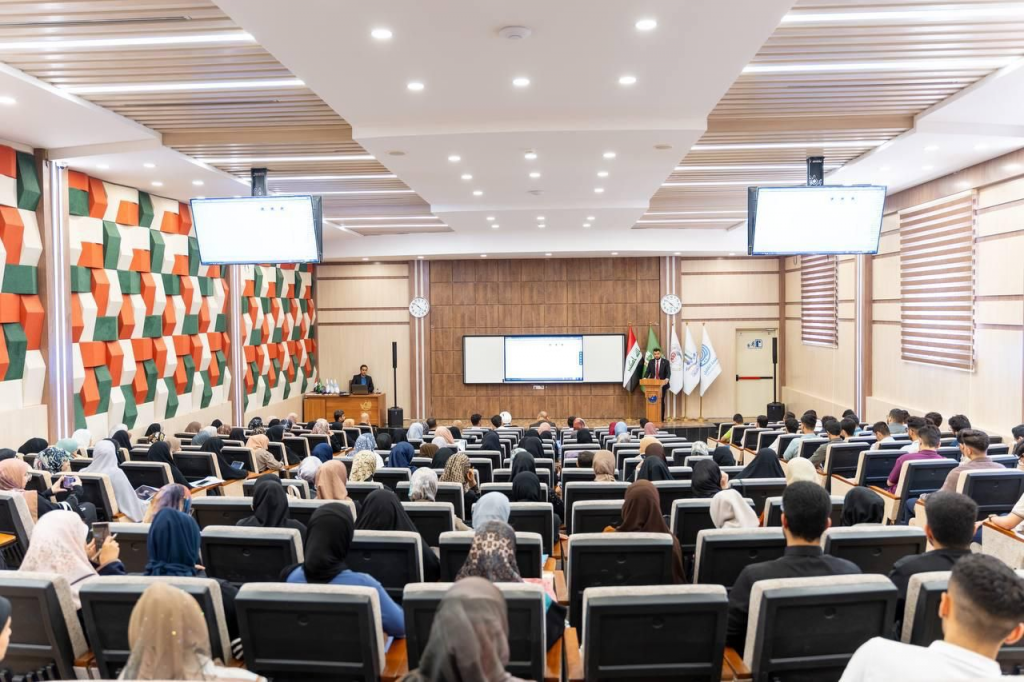 اللجنة الفرعية في النجف الأشرف تقيم ندوة تثقيفية في جامعة الكفيل بعنوان "الحد من ظاهرة العنف والانتحار والأفكار الدخيلة على محافظتنا وبث روح الوعي والتسامح"
