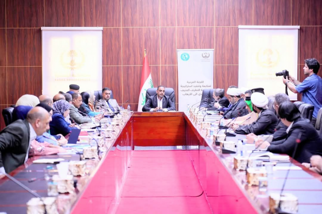 اللجنة الفرعية لمكافحة التطرف العنيف في البصرة تعقد اجتماعها الدوري