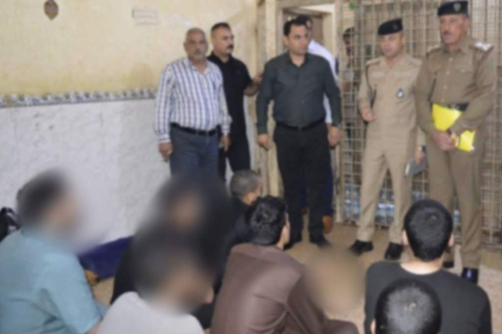 اللجنة الفرعية في النجف الأشرف تقيم محاضرة توعوية للموقوفين في قسم مكافحة الإجرام حول مخاطر الفكر المتطرف