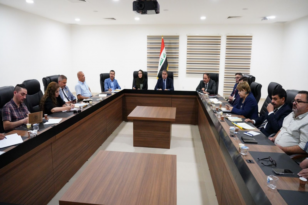 تأكيداً على أهمية الوقوف ضد مثيري الفتن ودعم الخطاب الوطني المعتدل.. اللجنة الفرعية لمكافحة التطرف العنيف في كركوك تعقد اجتماعاً طارئاً بسبب الأحداث الإقليمية الراهنة