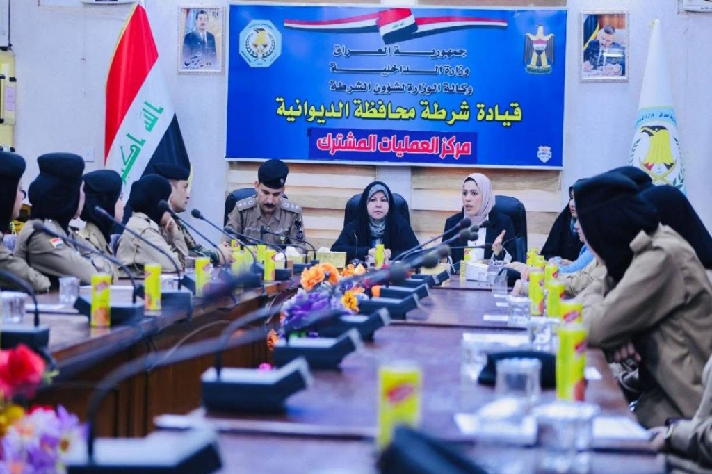 قسم شؤون المرأة في محافظة الديوانية يعقد اجتماعاً لمناقشة سبل تعزيز دور المرأة في مكافحة التطرف العنيف