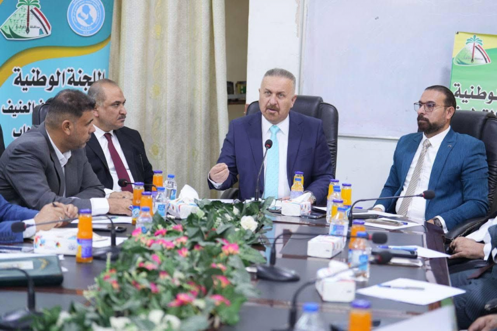 تأكيداً على ضرورة الحد من مثيري الفتن والنعرات الطائفية.. اللجنة الفرعية في ذي قار تعقد اجتماعاً طارئاً بسبب الأحداث الإقليمية الراهنة