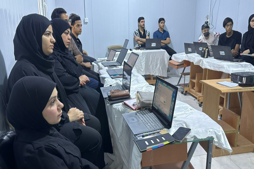 اللجنة الفرعية في البصرة تنظّم ورشة توعوية للشباب والنساء حول مكافحة التطرف العنيف