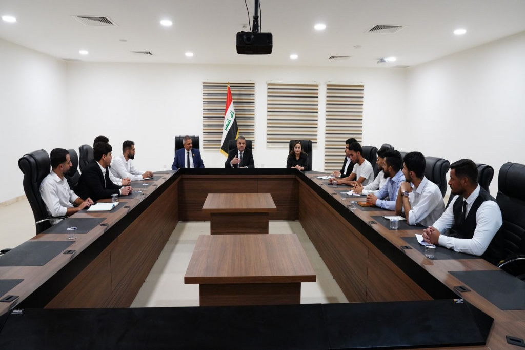 اللجنة الفرعية لمكافحة التطرف العنيف في كركوك تعقد اجتماعًا مع فريق الشباب التطوعي