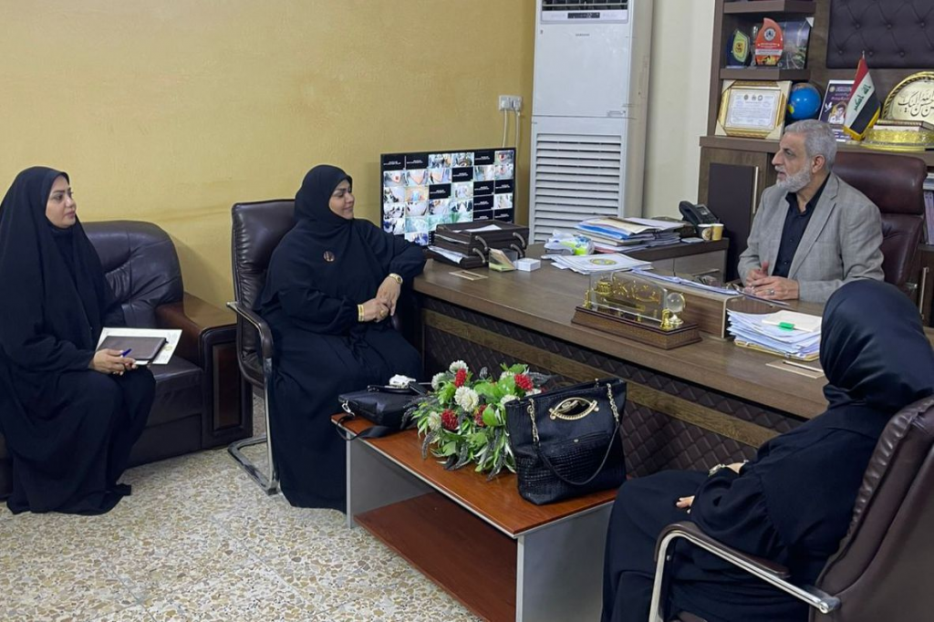 عضو اللجنة الفرعية في البصرة يلتقي بمدير مديرية الشهداء لبحث سبل تعزيز التعاون المشترك بين الطرفين لمكافحة التطرف العنيف 