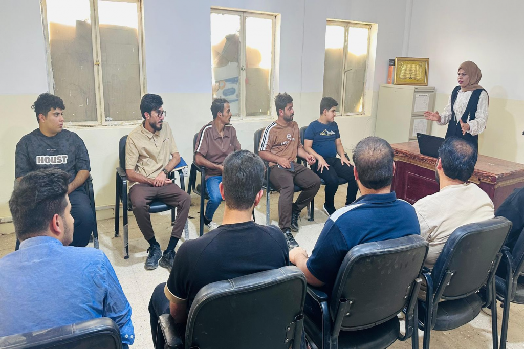 اللجنة الفرعية في محافظة البصرة تنظّم جلسة توعوية في قضاء الفاو حول بناء السلام ومشاركة الشباب في موجهة الفكر المتطرف
