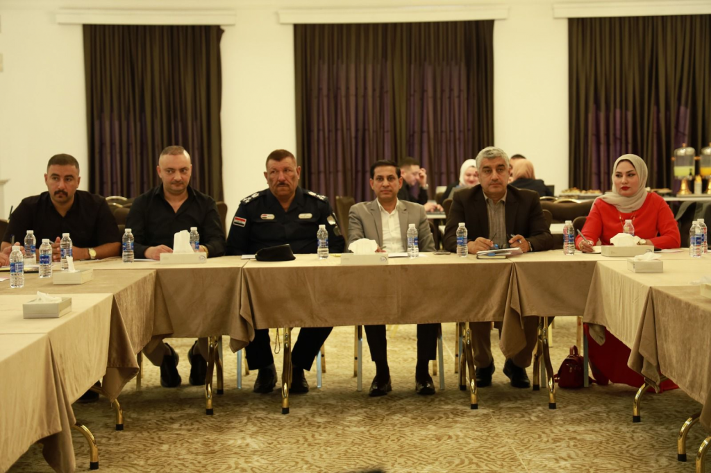 بالتعاون مع اللجنة الفرعية في نينوى.. جمعية التحرير تقيم جلسة حوارية بين اللجنة الفرعية في المحافظة والفواعل المجتمعية في الأقضية والنواحي لتعزيز التماسك المجتمعي