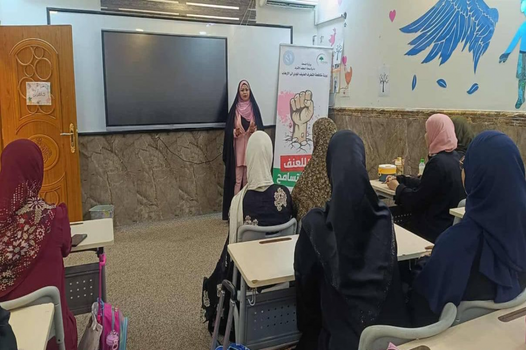 اللجنة الفرعية في النجف الأشرف تنظّم ورشة توعوية حول دور المعلم في مكافحة التطرف الفكري 