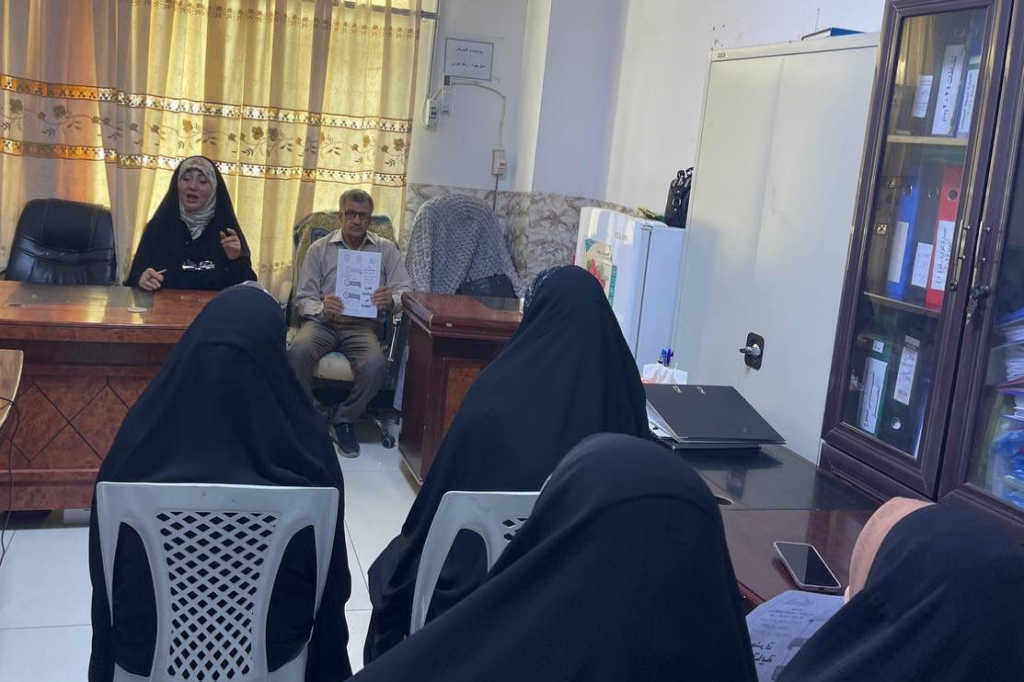 اللجنة الفرعية في النجف الأشرف تقيم ندوة توعوية لموظفي ديوان المحافظة حول وسائل التواصل الاجتماعي والتطرف الفكري