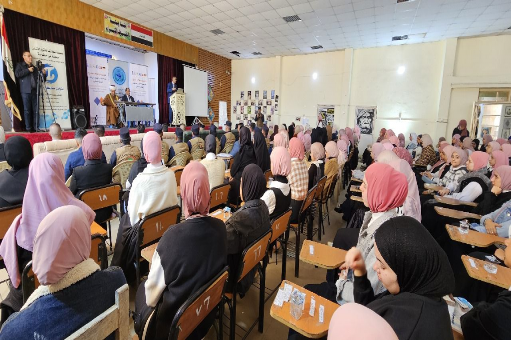 بالتعاون مع اللجنة الفرعية في واسط.. منظمة تكاتف تقيم مؤتمرًا للملاكات التربوية والطلبة حول دور الشباب في بناء السلام وتعزيز التماسك المجتمعي ومكافحة الحركات المتطرفة 