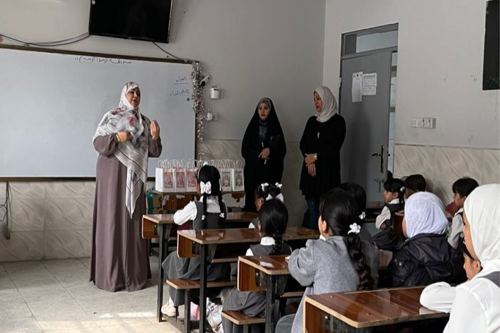 اللجنة الفرعية في البصرة تستمر بحملاتها التوعوية لطلبة المدارس حول مخاطر التنمر والابتزاز الإلكتروني على سلوكيات التلاميذ