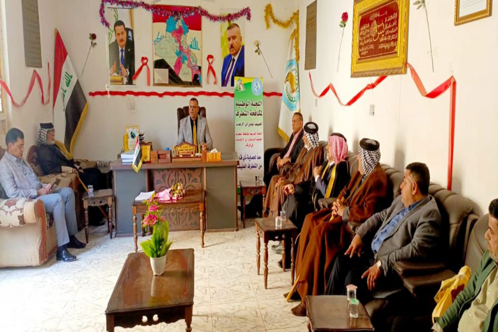 قسم شؤون عشائر ذي قار ينظّم ندوة حوارية تحت شعار "دور عشائر ذي قار في مجابهة الأفكار المتطرفة"