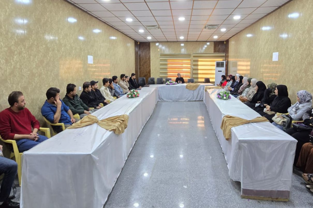 اللجنة الفرعية في ذي قار تنظّم ندوة توعوية حول دور الشباب في بناء السلام ومكافحة الأفكار المتطرفة 