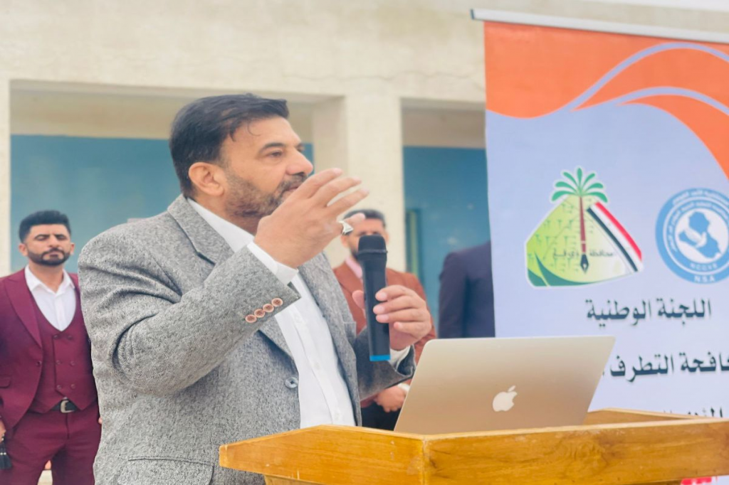 اللجنة الفرعية في ذي قار تستمر بحملاتها التوعوية لطلبة المدارس في قضاء الشطرة لتحصينهم من التطرف الرقمي