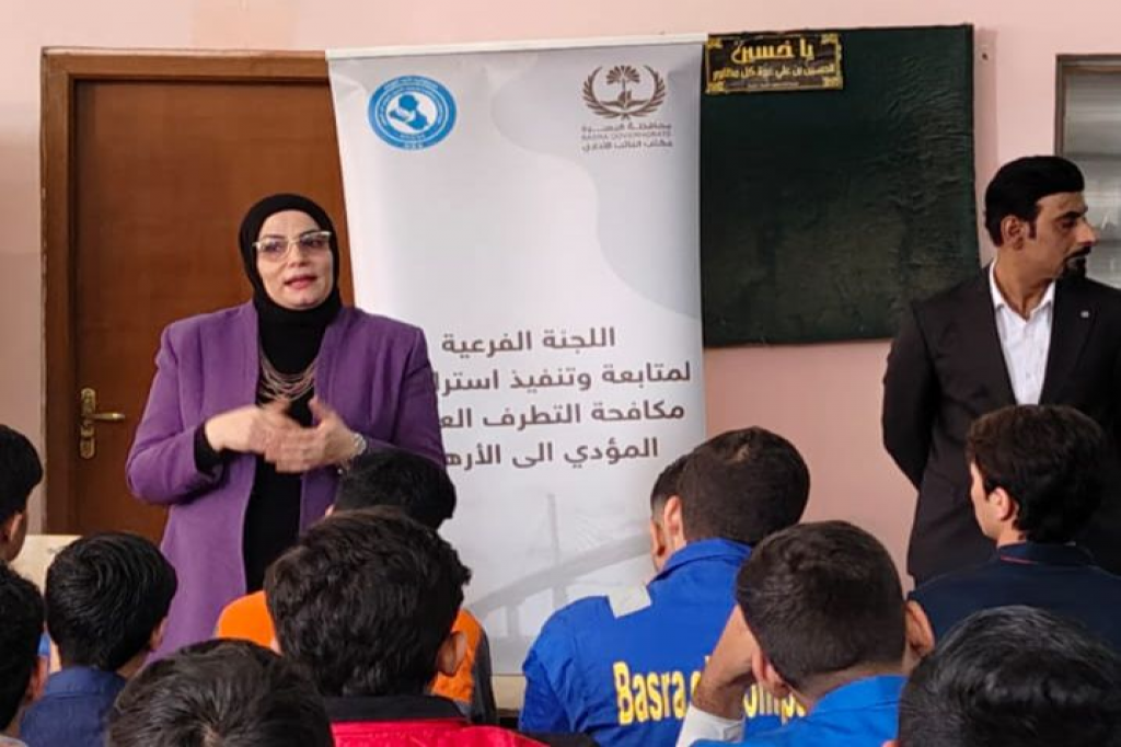 اللجنة الفرعية في البصرة تنظّم محاضرة توعوية لطلبة إعدادية البصرة المهنية حول تأثير وسائل التواصل الاجتماعي