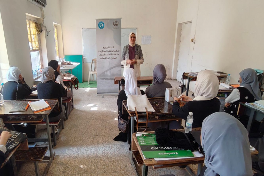 اللجنة الفرعية في البصرة تنظّم ورشة توعوية لطالبات معهد الفنون الجميلة حول دور القوة الناعمة وتأثيرها في المجتمع 