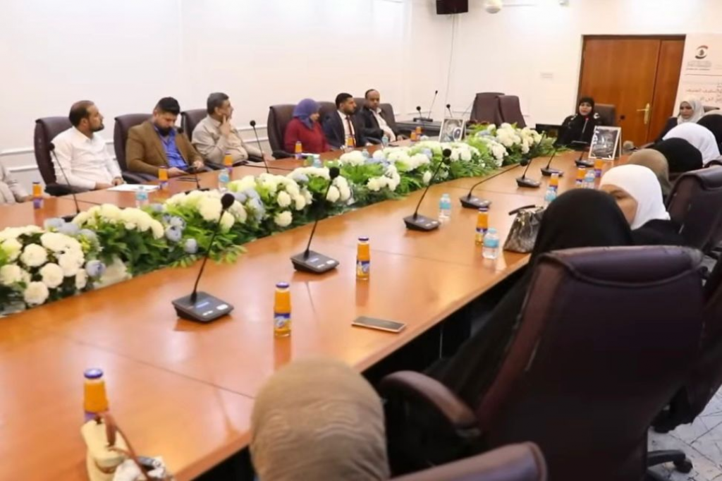 اللجنة الفرعية في البصرة تقيم ندوة توعوية لموظفي شركة نفط البصرة حول العنف الأسري وآثاره على تماسك المجتمع 