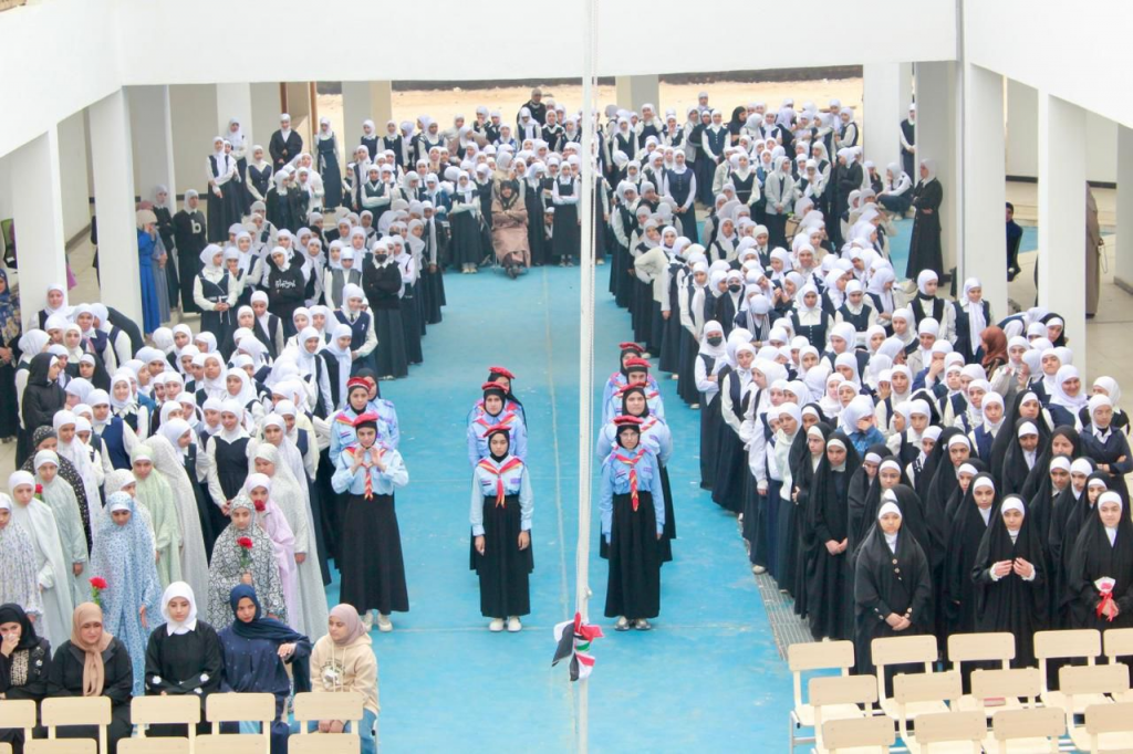 اللجنة الفرعية في البصرة تقيم ندوة توعوية للملاكات التدريسية والطالبات حول دور التعليم في مكافحة التطرف العنيف 