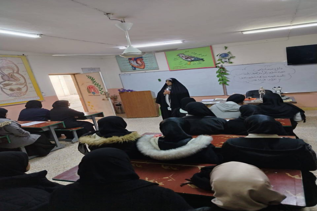 دائرة صحة النجف الأشرف تقيم ورشة تدريبية حول التطرف العنيف في إعدادية الزاكيات للبنات