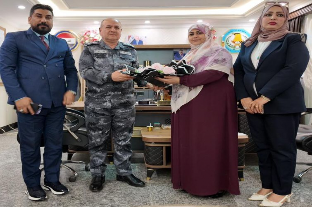 اللجنة الفرعية لمكافحة التطرف العنيف في محافظة البصرة تزور شرطة طاقة النفط بمناسبة عيد الشرطة الأغر