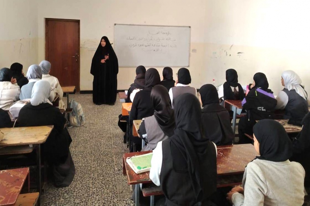 دائرة صحة النجف الأشرف تقيم محاضرة توعوية حول التطرف العنيف في متوسطة فضة للبنات