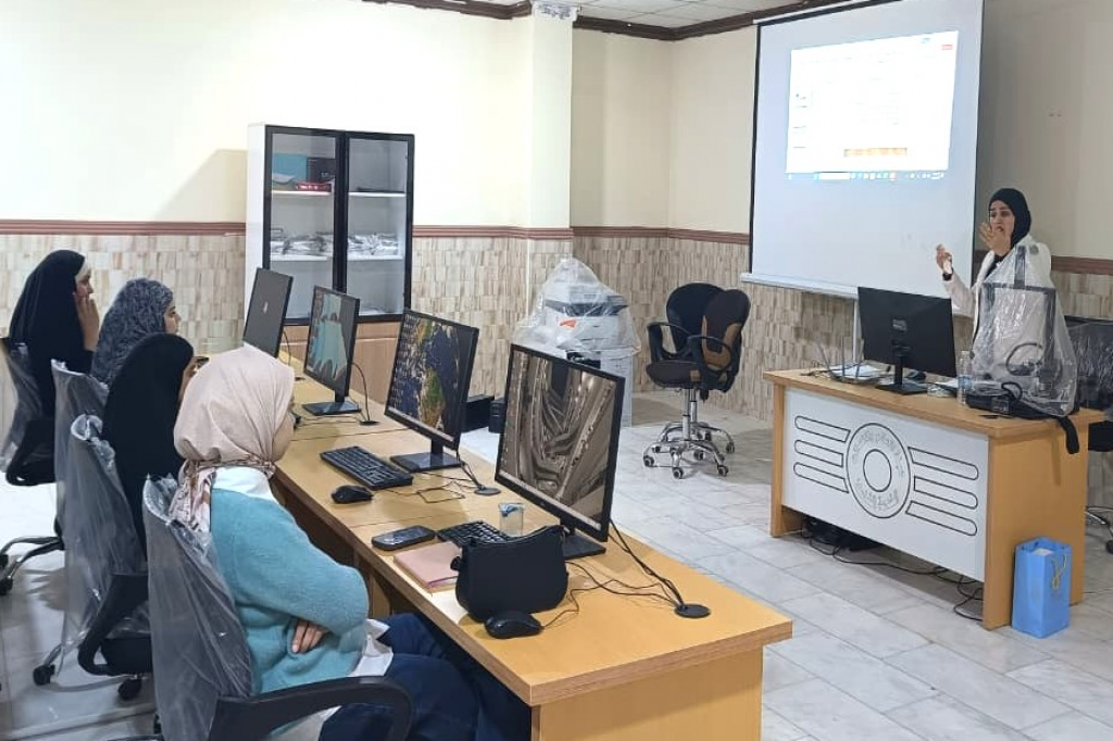 اللجنة الفرعية في البصرة تنظّم ندوة توعوية للشباب بعنوان «التطرف العنيف خطر يهدد الأمن والسلم المجتمعي»