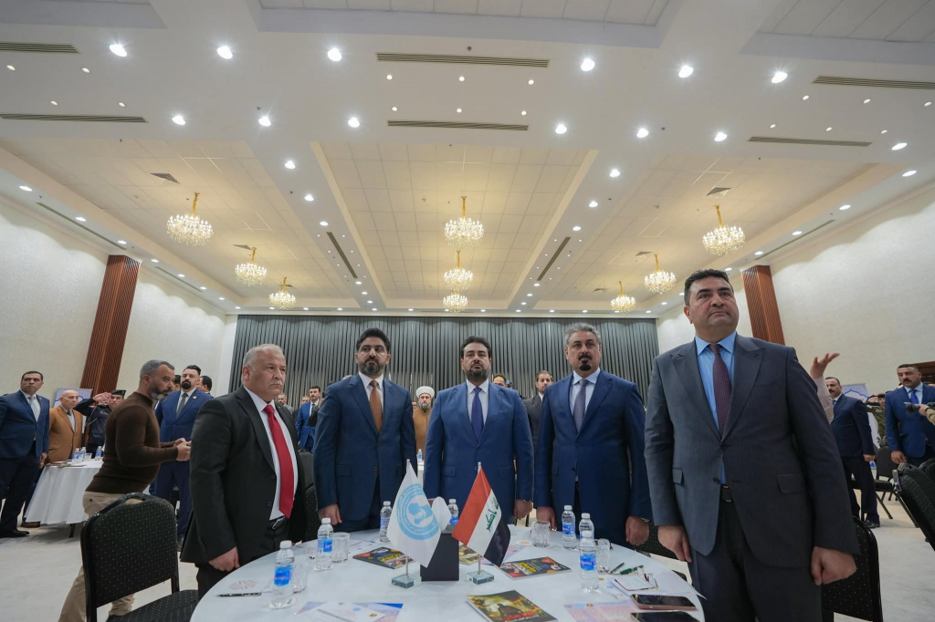 محافظ الأنبار يرعى الاحتفال الوطني باليوم الدولي لمكافحة التطرف العنيف بالتزامن مع اجتماع اللجنة الوطنية ويؤكد: معركتنا مع الغلو معركة وعي وهوية وبناء إنسان