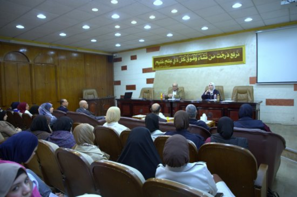 كلية الآداب تنظّم ورشة ثقافية حول توظيف الأغنية الوطنية في تفكيك الخطابات المتشددة