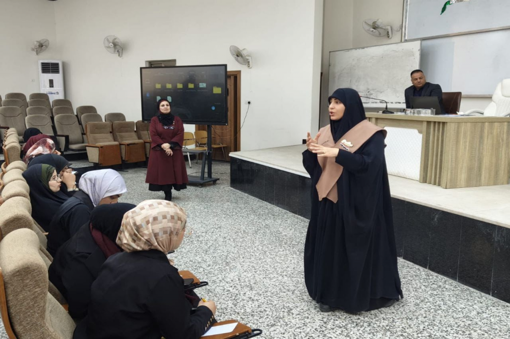 الشرطة المجتمعية في النجف الأشرف تنفّذ ورشة توعوية في المعهد التقني النجف