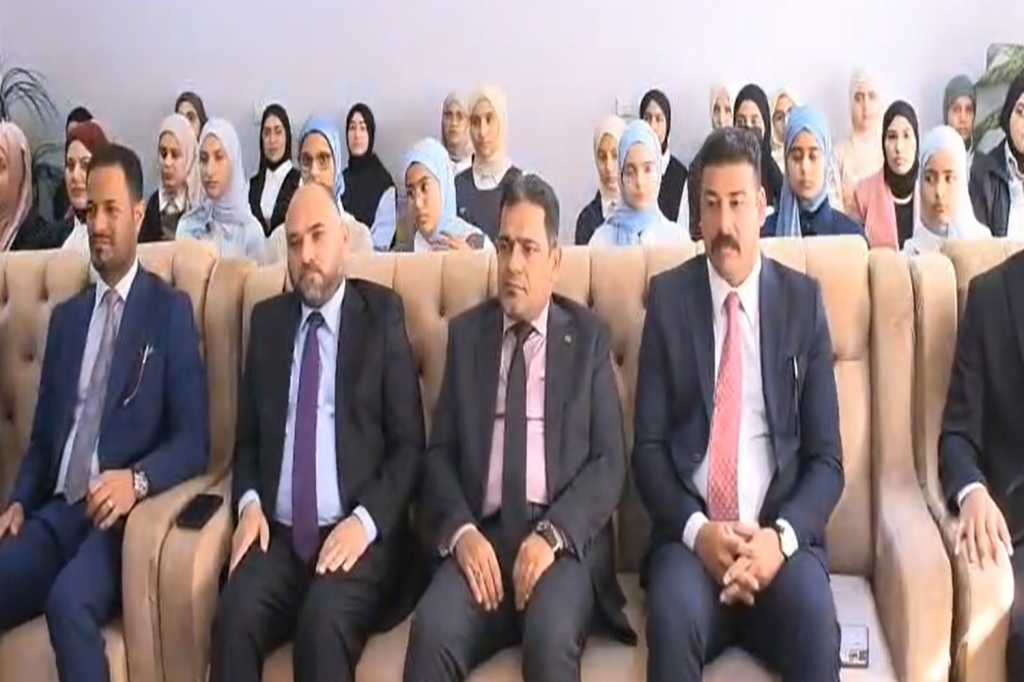 ثانوية السؤدد للمتفوقات في المثنى تنظم فعاليات تربوية لتعزيز الوعي بمخاطر التطرف