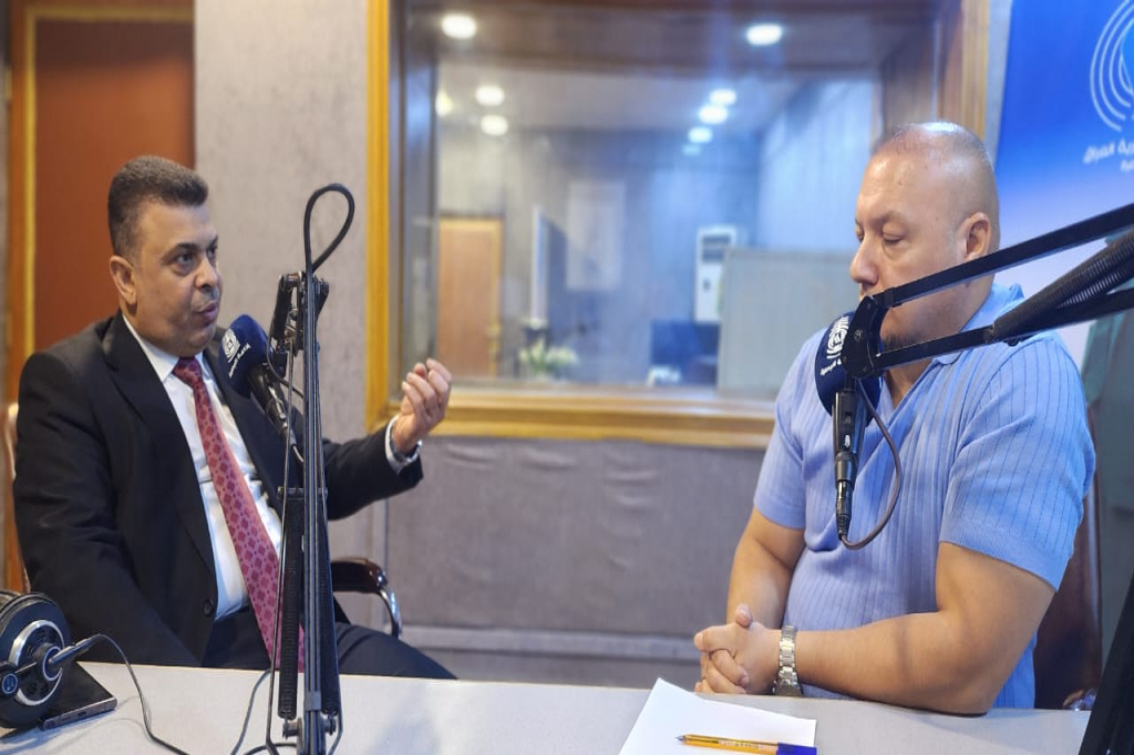 برنامج إذاعي في البصرة يستعرض خطط تعزيز جهود مكافحة التطرف العنيف