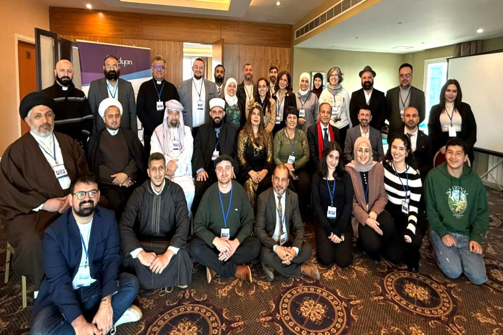 عضو اللجنة الفرعية لمكافحة التطرف العنيف في البصرة يشارك في ورشة حوارية بلبنان لتعزيز المبادرات المجتمعية