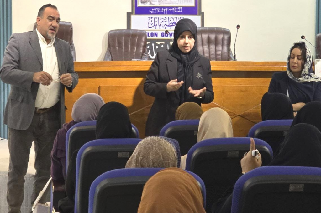 اللجنة الفرعية لمكافحة التطرف العنيف في بابل تنظم ندوة حول دور المرأة في بناء مجتمع رافض للتطرف العنيف