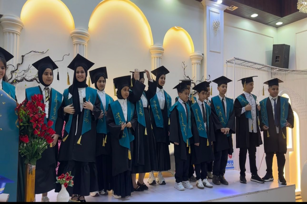 اللجنة الفرعية في البصرة تشارك في حفل تخرج لتعزيز القيم التربوية ونبذ التطرف