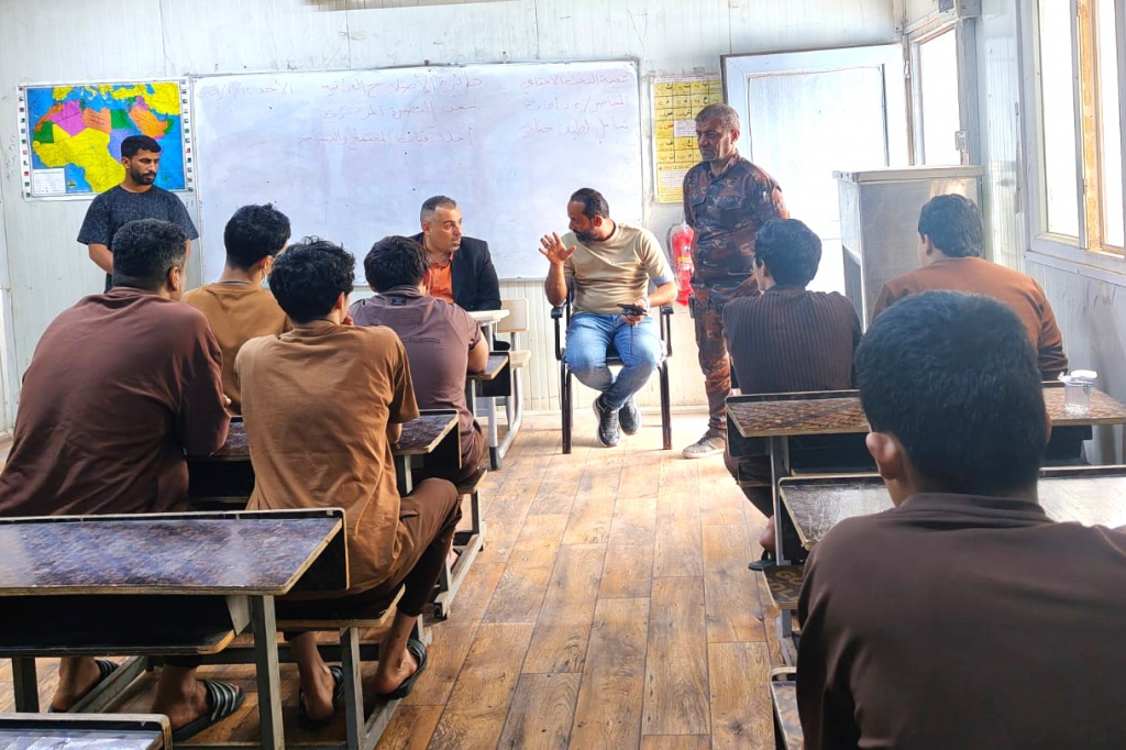 اللجنة الفرعية في دائرة الإصلاح العراقية تنظّم محاضرات توعوية في سجن البصرة المركزي