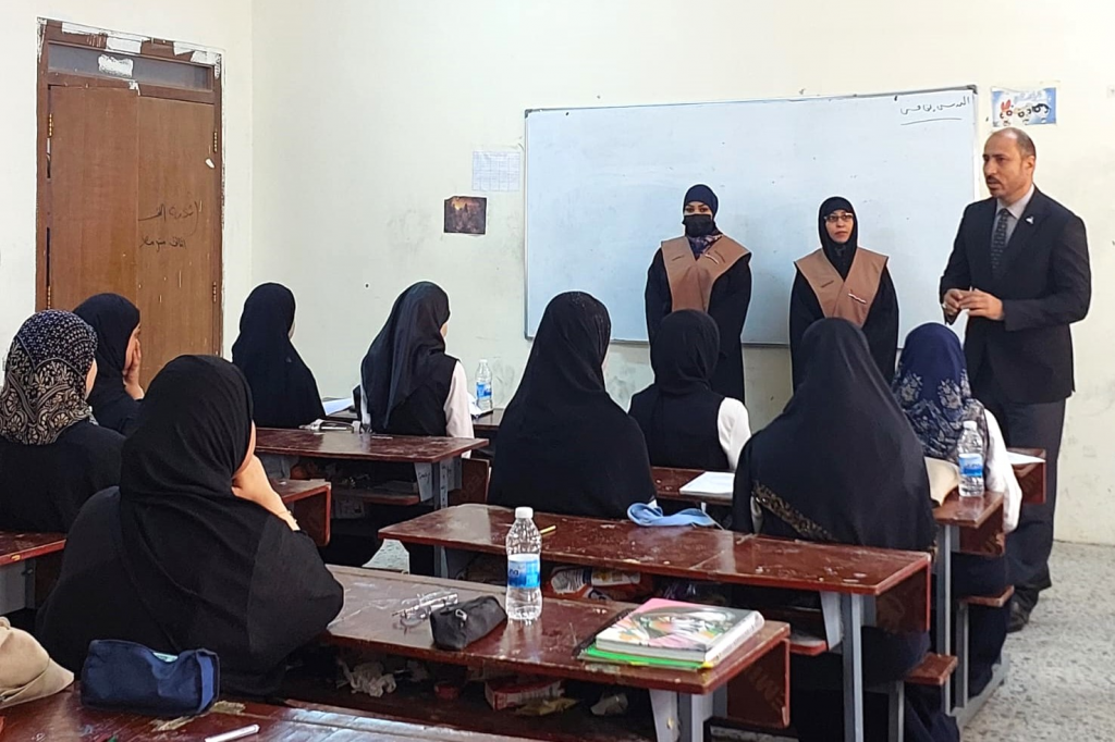 اللجنة الفرعية في محافظة النجف الأشرف تنسّق محاضرة توعوية في المدارس لتعزيز الوعي المجتمعي