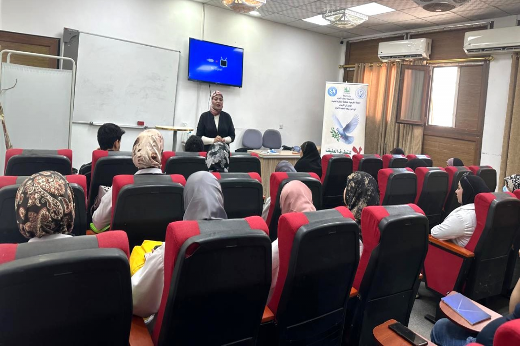 اللجنة الفرعية في محافظة النجف الأشرف تنفذ ورشة توعوية بعنوان “معاً ضد الفكر المتشدد”