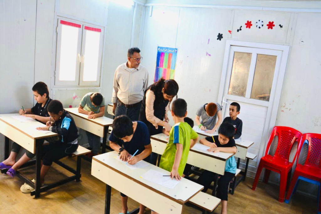 اللجنة الفرعية لمكافحة التطرف العنيف في دائرة الإصلاح العراقية تنفذ نشاطاً تربوياً للأطفال في موقف الرصافة السادسة