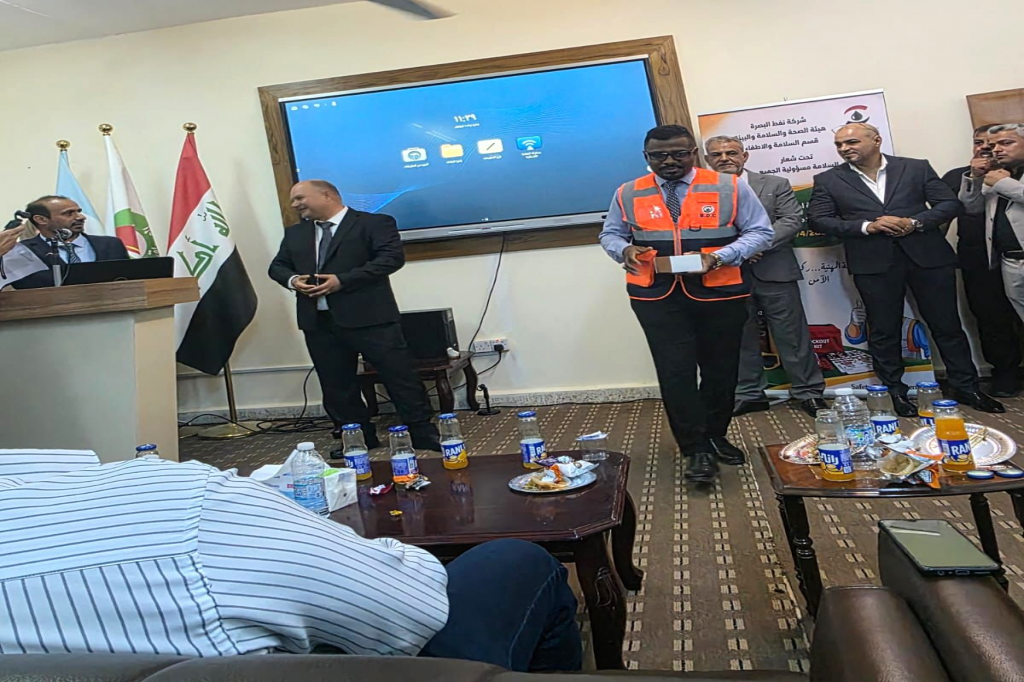 اللجنة الفرعية في محافظة البصرة تسهم في تعزيز ثقافة السلامة المهنية عبر معرض تخصصي