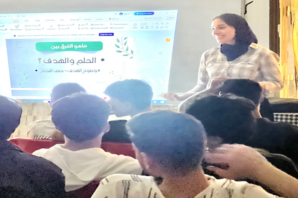 اللجنة الفرعية في محافظة البصرة تنظم محاضرة توعوية للشباب بعنوان “معاً ضد التطرف”