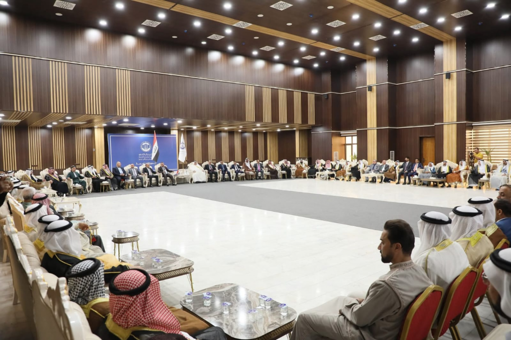 اللجنة الفرعية في نينوى تشارك في مؤتمر عشائري موسّع لتعزيز الأمن والاستقرار