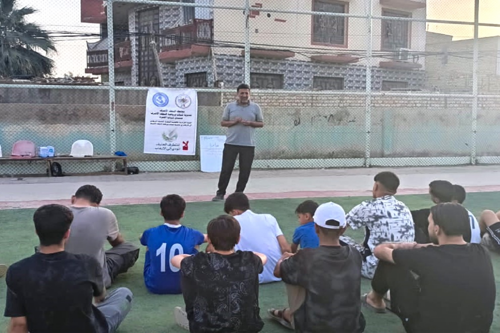 اللجنة الفرعية في محافظة النجف تنظم محاضرة توعوية للحد من التطرف الديني العنيف