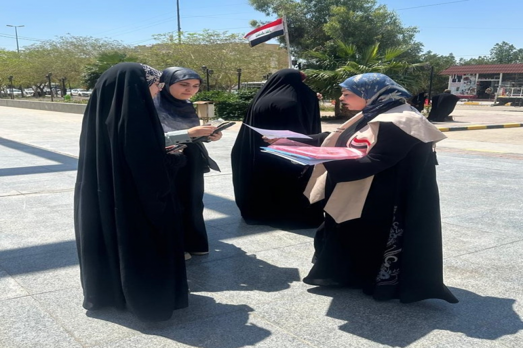 اللجنة الفرعية في محافظة النجف تنفذ فعالية توعوية في كلية العلوم لتعزيز السلم المجتمعي