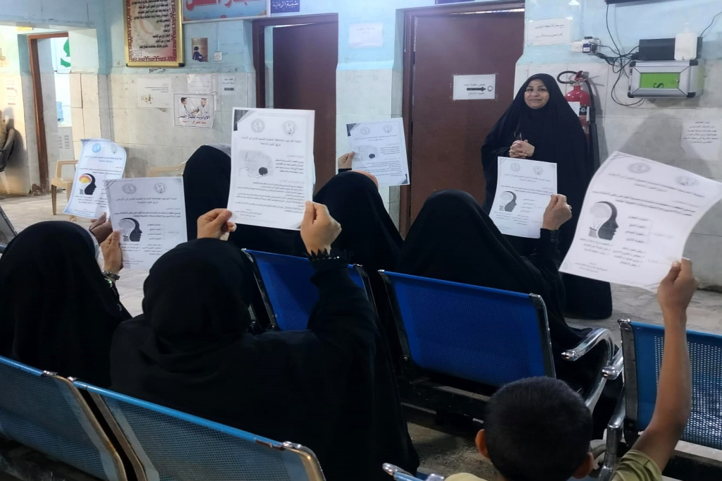 اللجنة الفرعية في محافظة النجف تنظم ورشة توعوية للنساء حول مخاطر التطرف الفكري