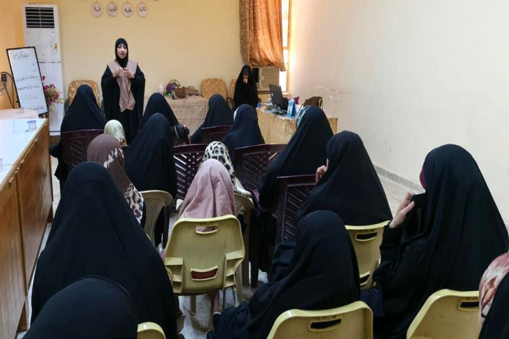 اللجنة الفرعية في محافظة النجف تنظم جلسة توعوية لتعزيز الوعي بمخاطر التطرف العنيف