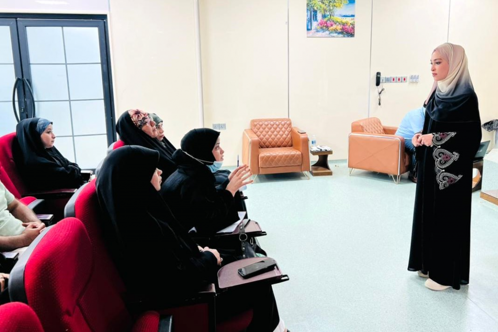 اللجنة الفرعية في النجف تنفذ ورشة توعوية بعنوان (نبض الاعتدال)